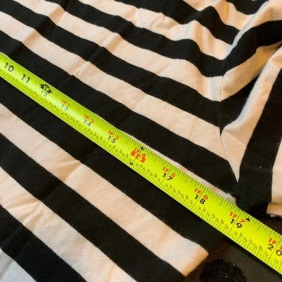 Ouges - Black & White Striped Top - Picture 3 of 5